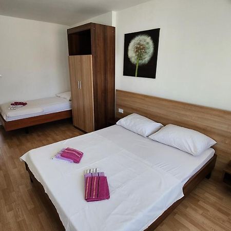 Live In Split Exterior foto