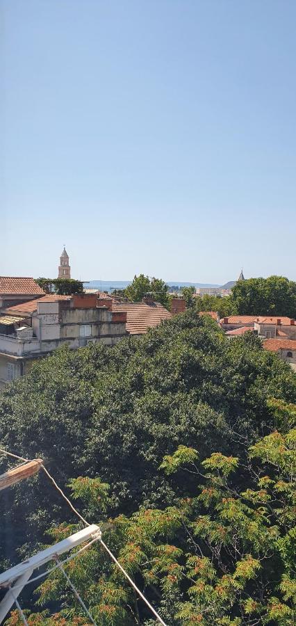 Live In Split Exterior foto