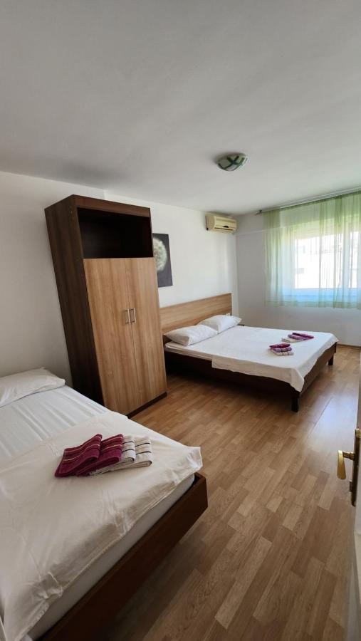 Live In Split Exterior foto