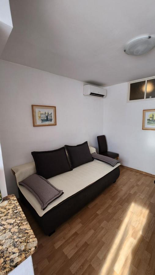 Live In Split Exterior foto